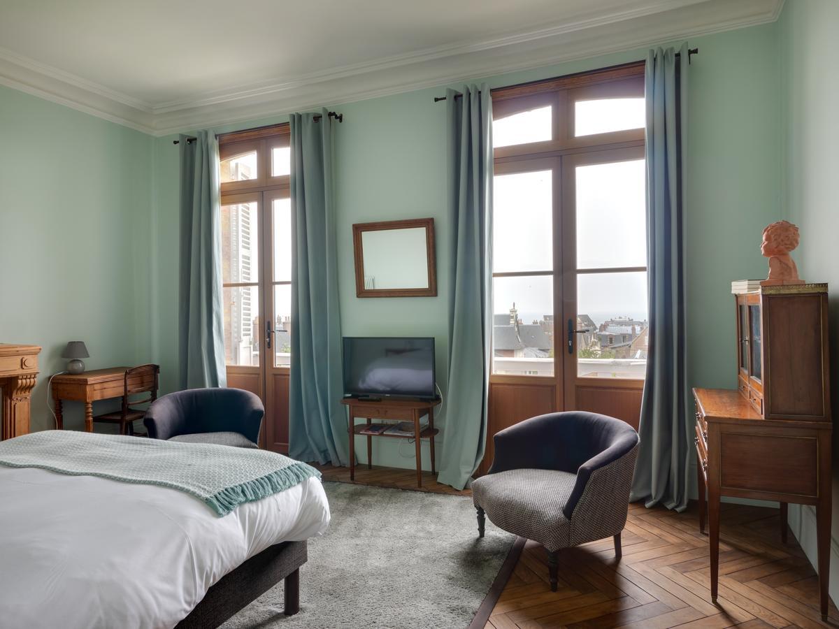 Guesthouse La Mascotte 빌레쉬르메르 외부 사진